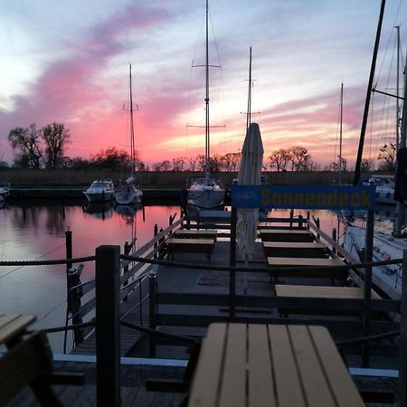 Fewo "Hafenblick" Ueckermünde Exterior foto