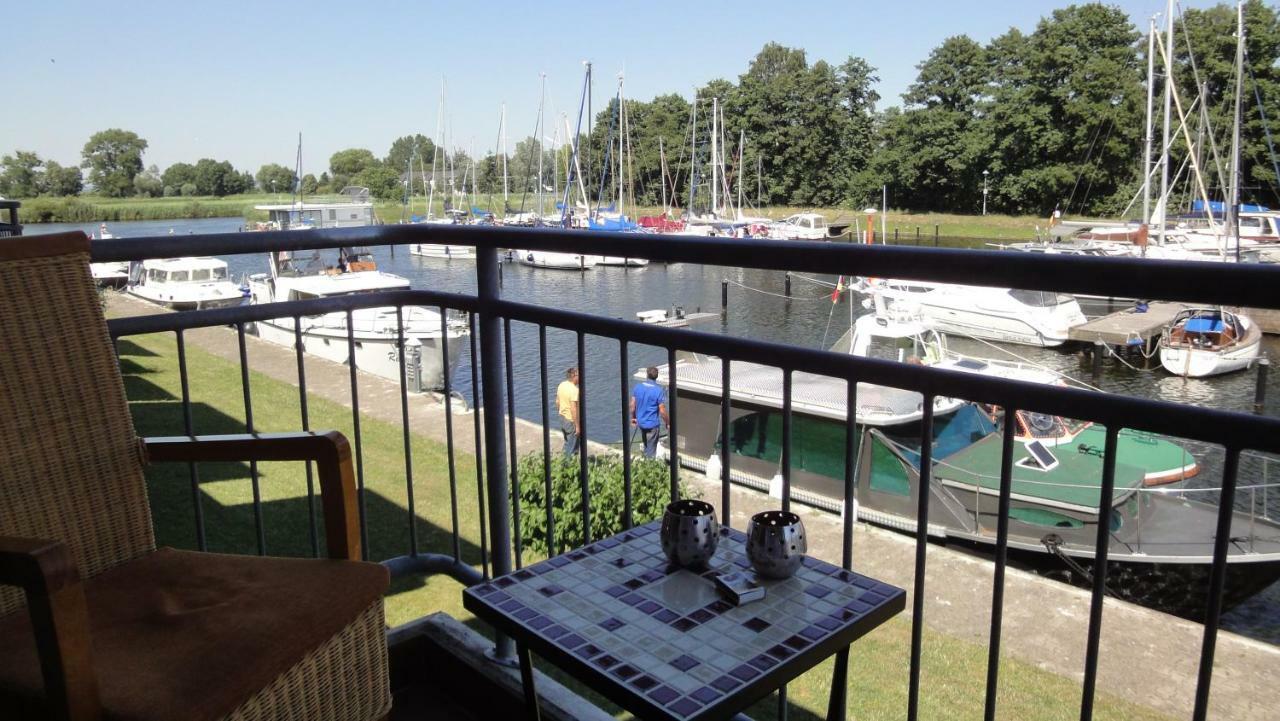 Fewo "Hafenblick" Ueckermünde Exterior foto