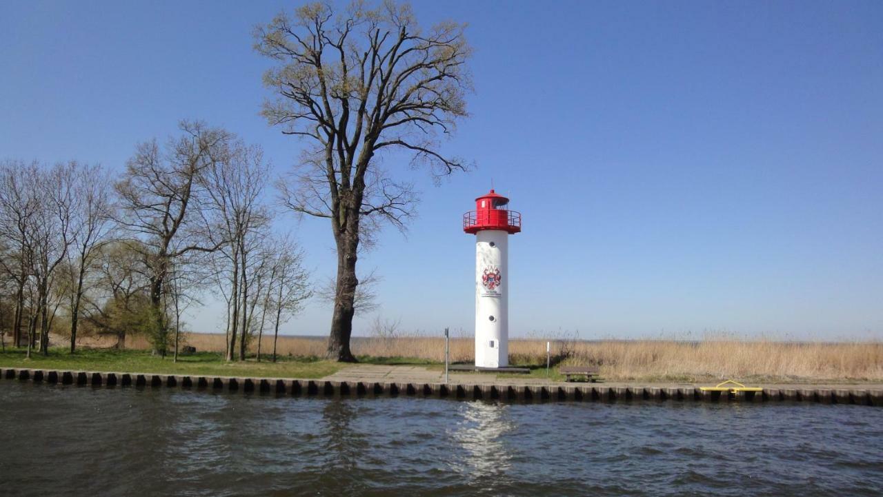 Fewo "Hafenblick" Ueckermünde Exterior foto